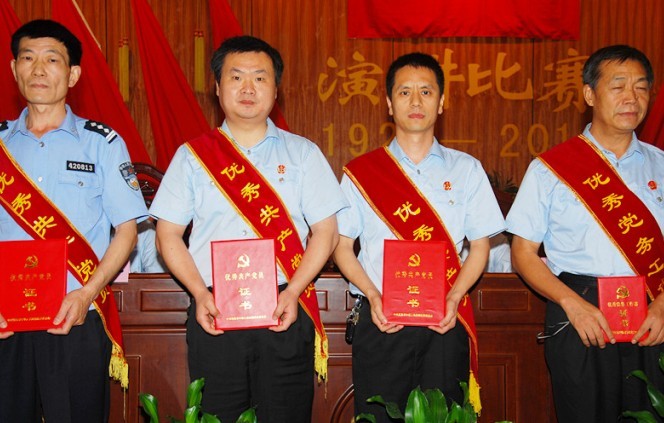 QQ图片20131024144314.jpg